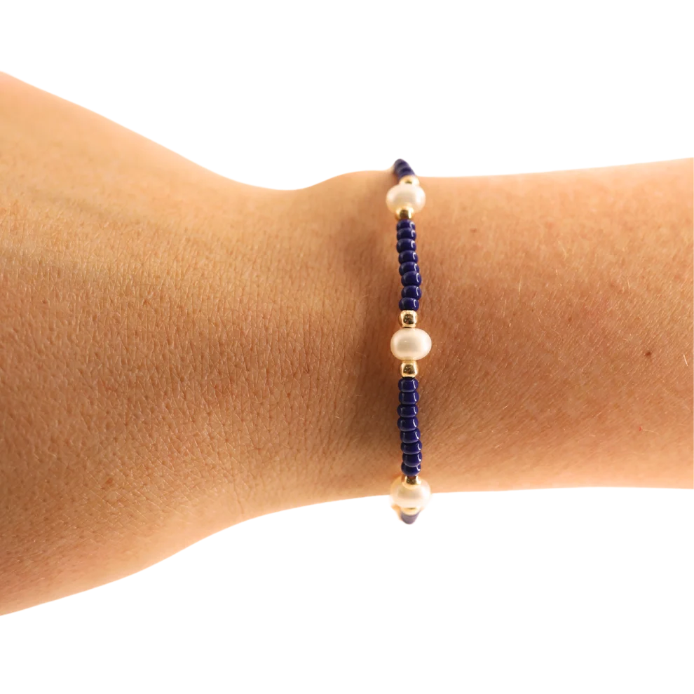 Navy Pearl Beaded Blondes Bracelet